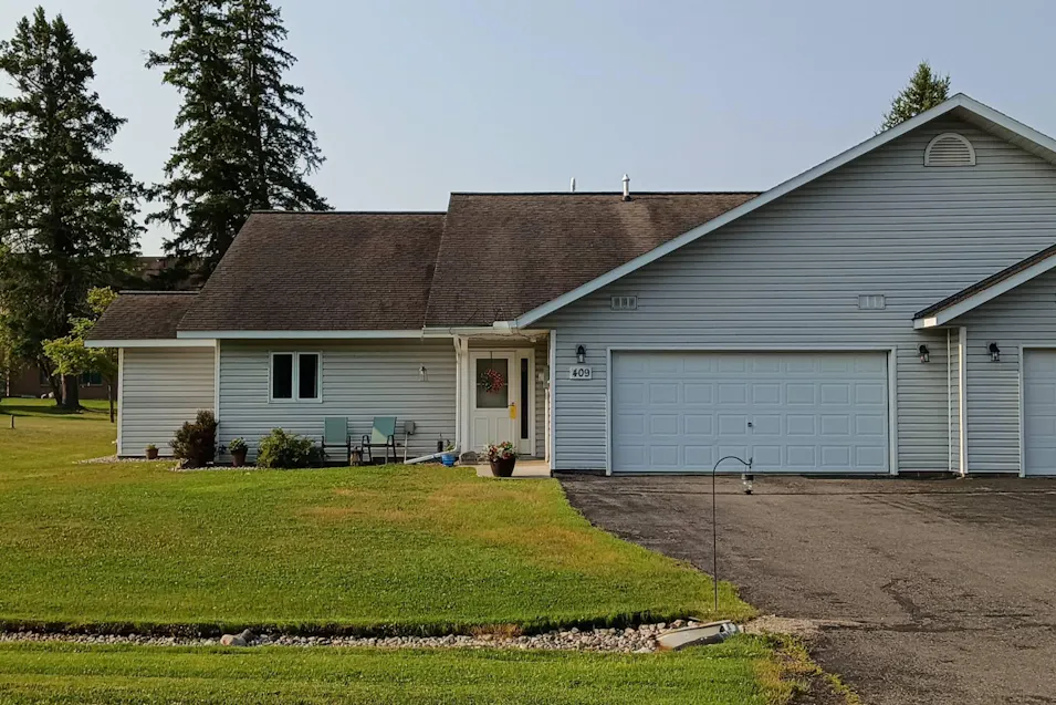 409 1st Avenue Southeast Cook, MN 55723, Hibbing County