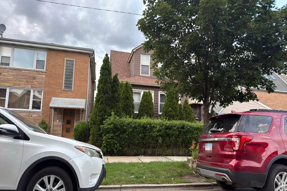 5012 W Roscoe Ave Chicago, IL 60641, Cook County