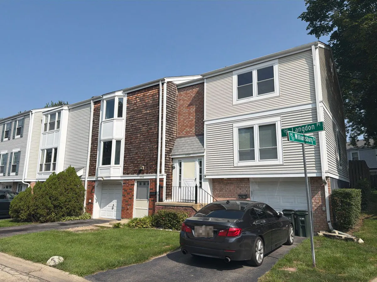 Langdon Pl, Hoffman Estates, IL 60169 #1