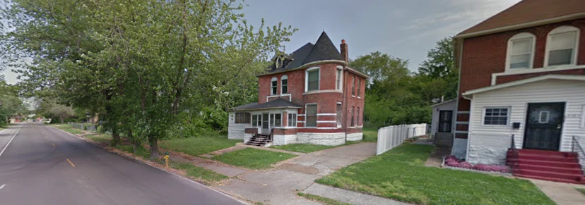 3101 Bond Ave