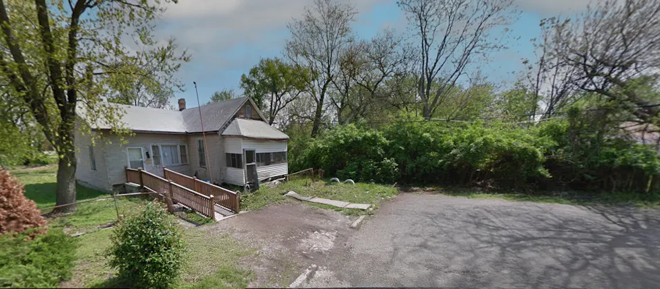 3027 College Ave East Saint Louis, IL 62205, Saint Clair County