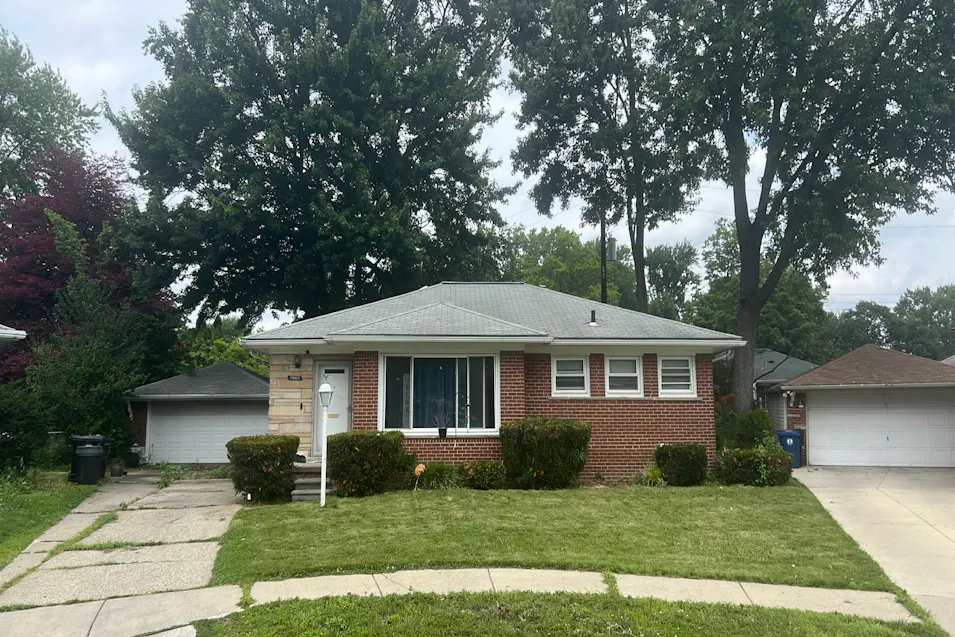 9189 Garfield Ct Redford, MI 48239, Wayne County