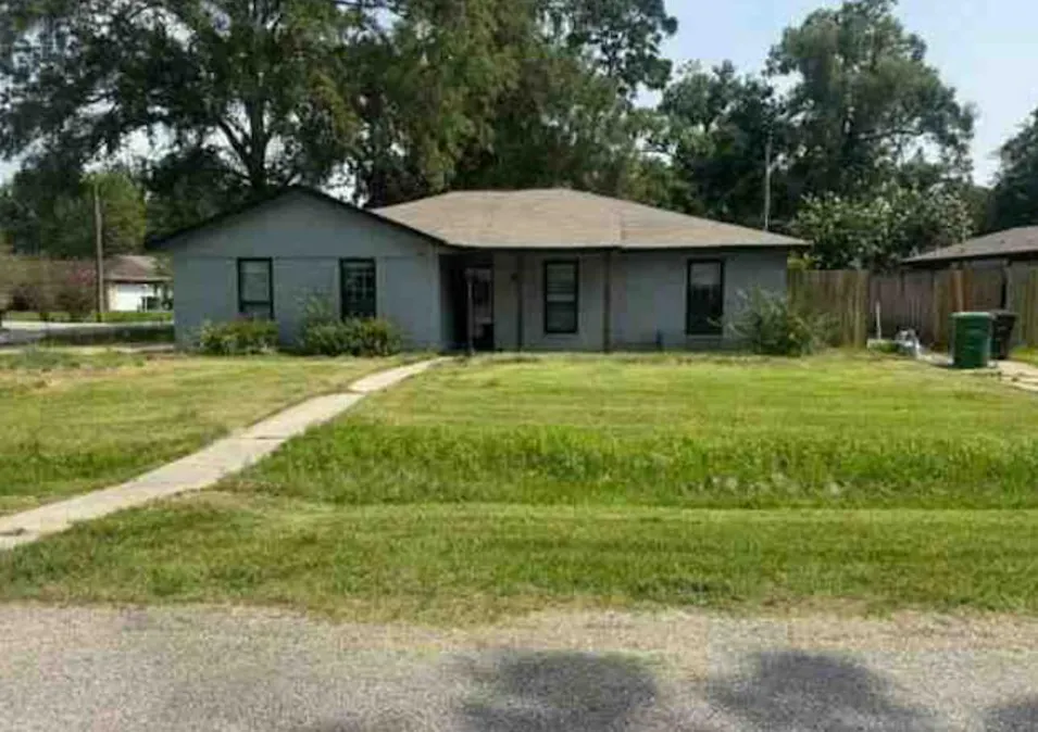750 Pas Trl Huffman, TX 77336, Harris County