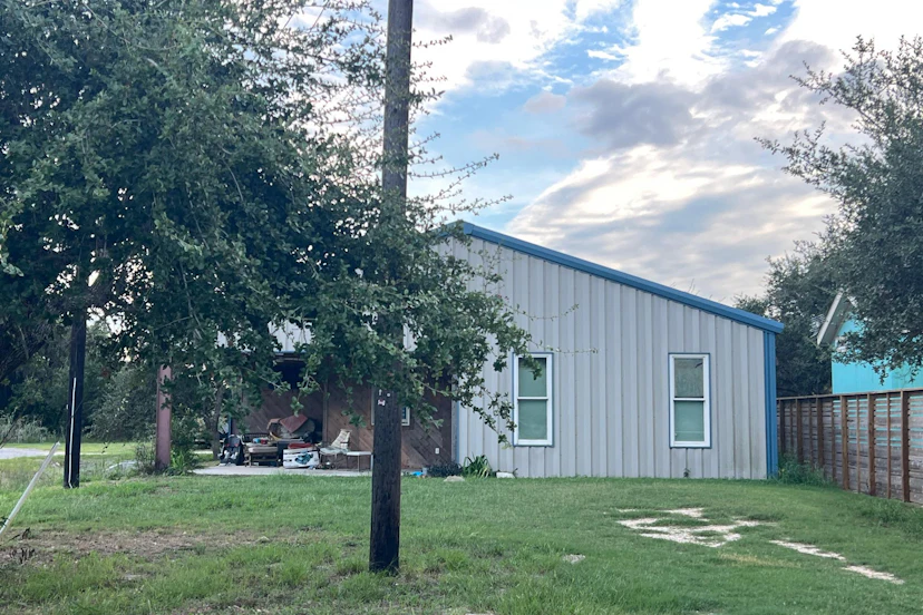 1204 Lone Star Rd