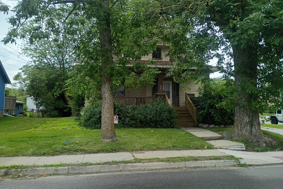 3093 N Michigan Ave Saginaw, MI 48604, Saginaw County
