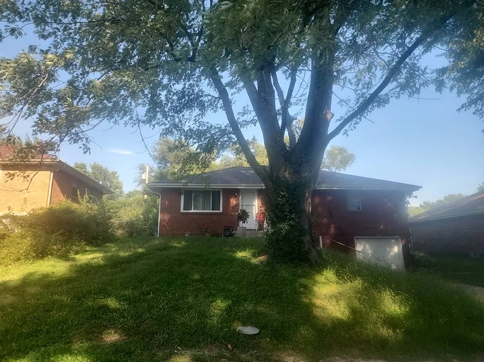 4923 N Newton Ave Kansas City, MO 64119, Clay County
