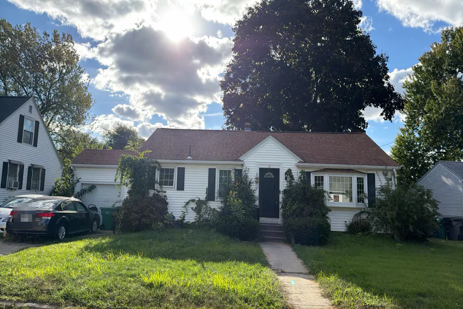 63 Welfare Avenue Warwick, RI 02888, Kent County