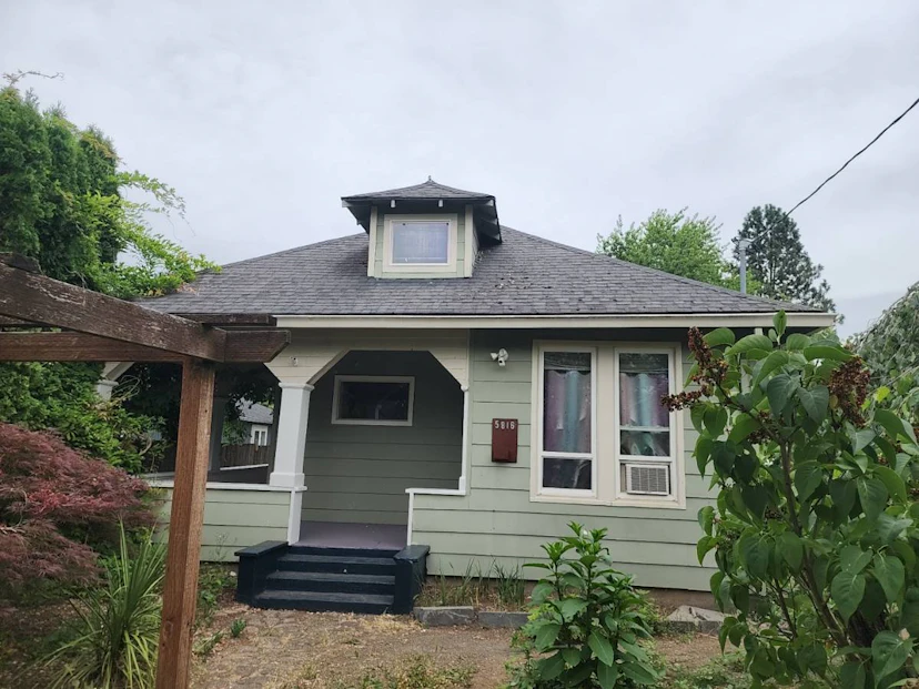 5816 Se 84th Ave