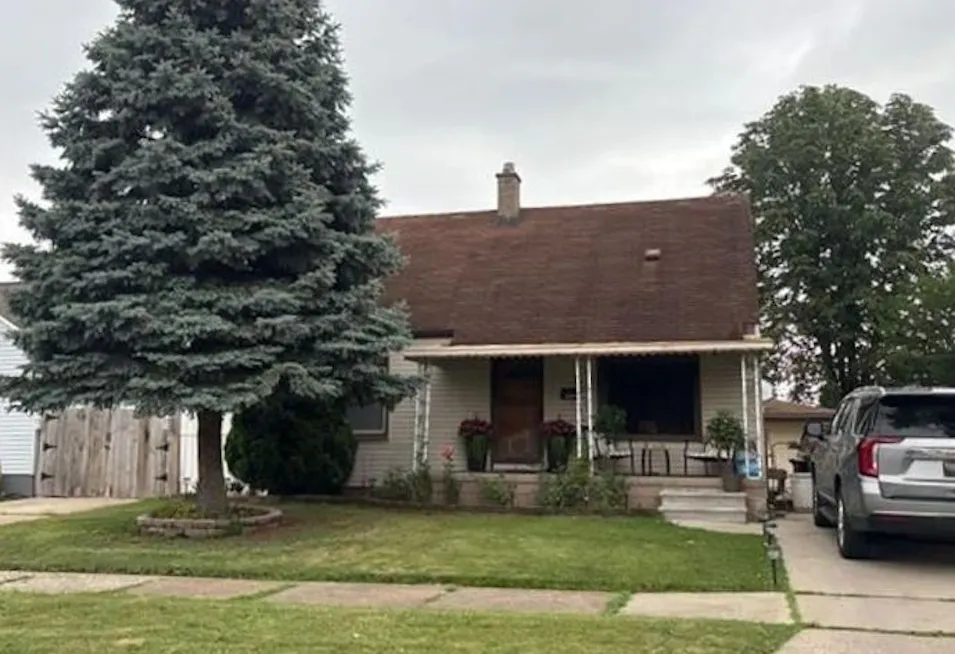 13763 Helen St Southgate, MI 48195, Wayne County