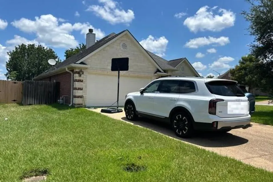 3805 Latinne Court College Station, TX 77845, Brazos County
