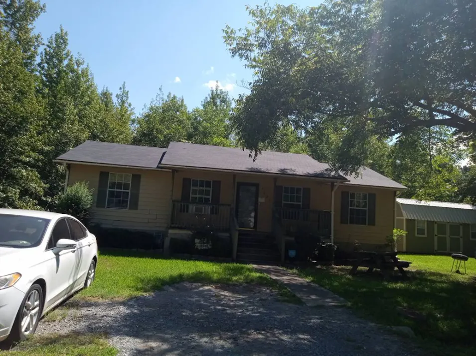 1121 S. Lee St. Pine Bluff, AR 71603, Jefferson County