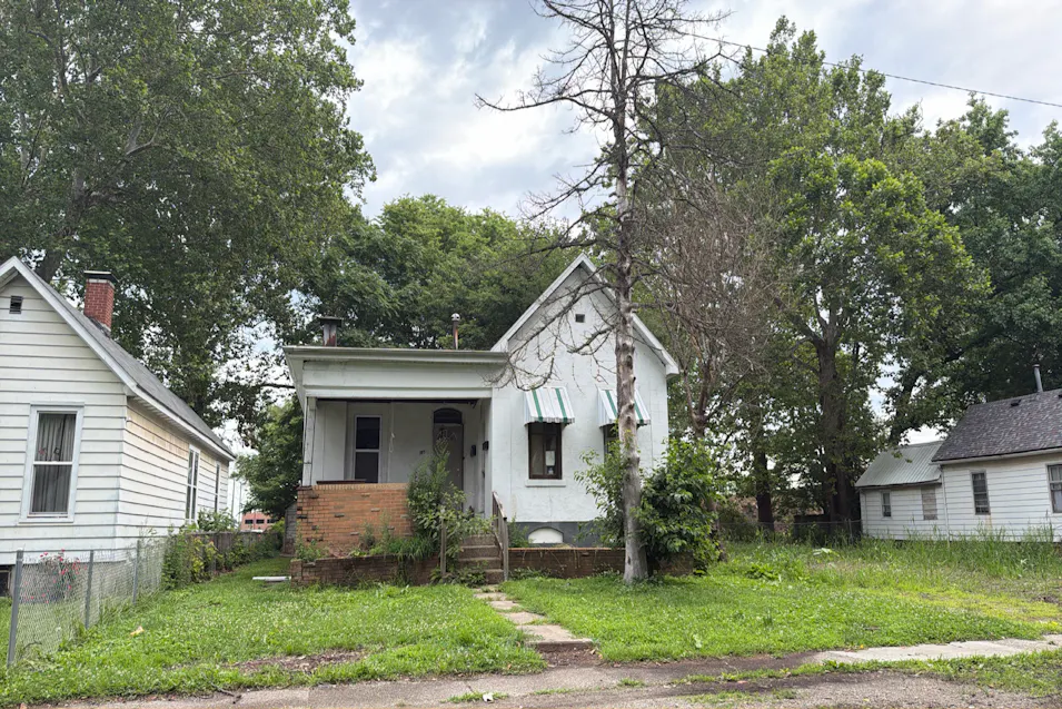 1119 E Reservoir St Springfield, IL 62702, Sangamon County