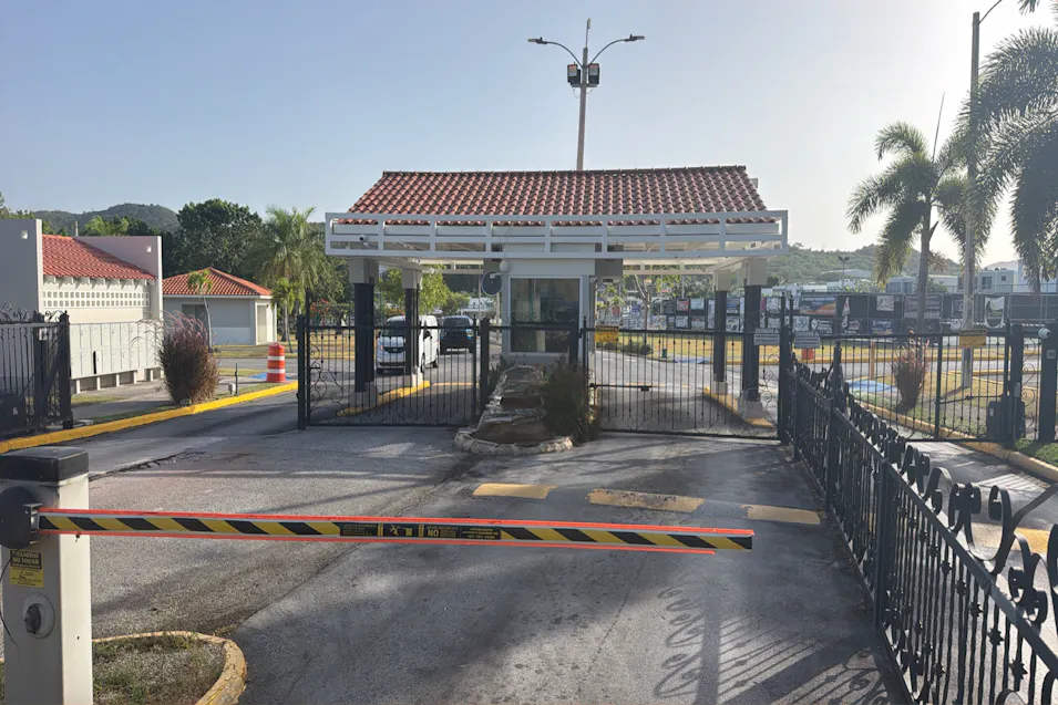 Estancias Del Golf Club 636 Wito Morales St Ponce, PR 00731, Ponce County