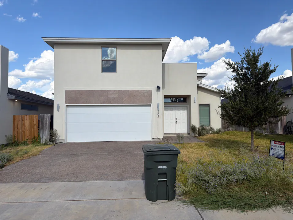 403 Graneros Ave Laredo, TX 78043, Webb County