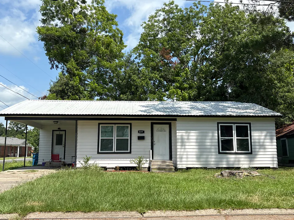 609 N Martin Luther King J Saint Martinville, LA 70582, St Martin County