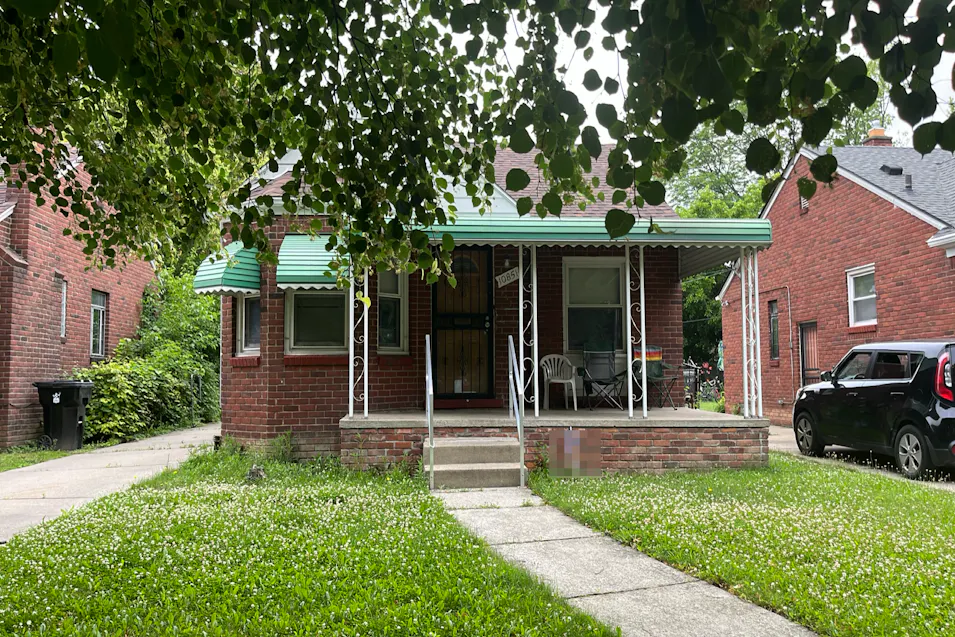 10851 Somerset Ave Detroit, MI 48224, Wayne County