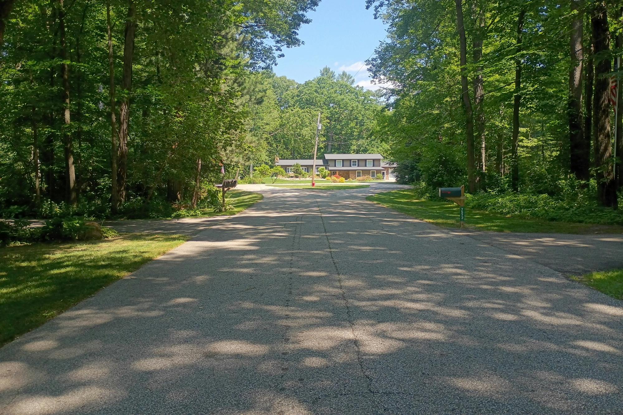 Greenleaf Ct, Frankenmuth, MI 48734