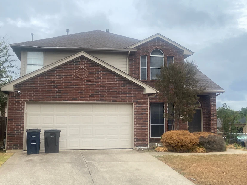 2737 Silver Hill Dr