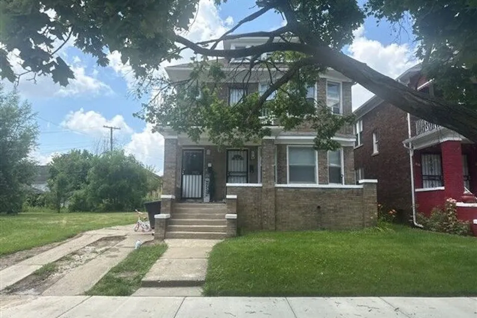 5145 47 Iroquois St. Detroit, MI 48213, Wayne County