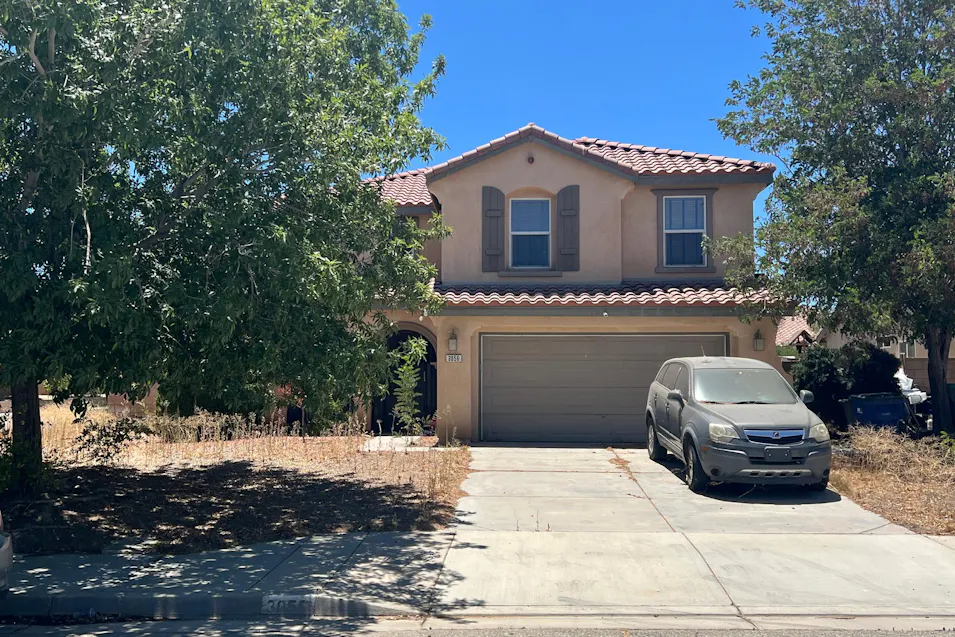 3056 East Newgrove Street Lancaster, CA 93535, Los Angeles County