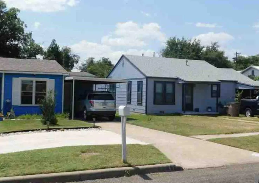 Chestnut St, San Angelo, TX 76901 #1