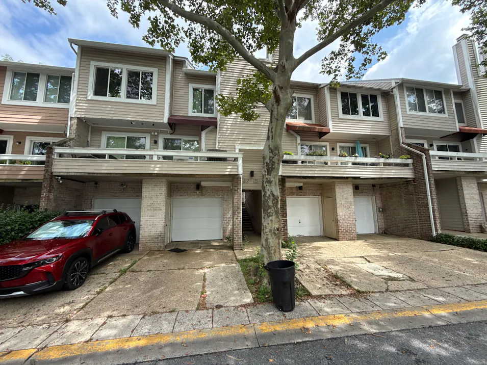 9845 Lake Shore Drive Gaithersburg, MD 20886, Montgomery County