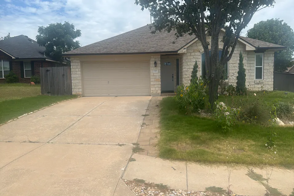 907 Ridgemont Cir Leander, TX 78641, Williamson County