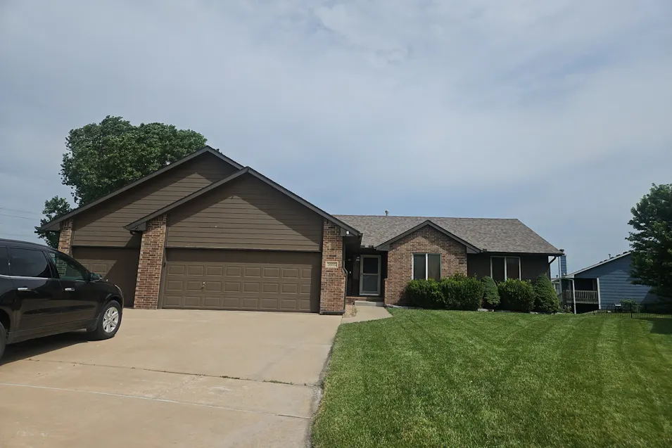 1605 N Nickelton Cir Wichita, KS 67235, Sedgwick County