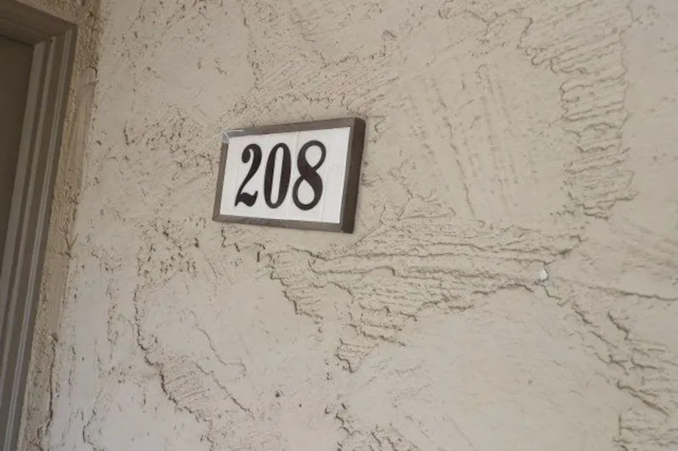 4950 N Miller Rd Apartment 208 Scottsdale, AZ 85251, Maricopa County