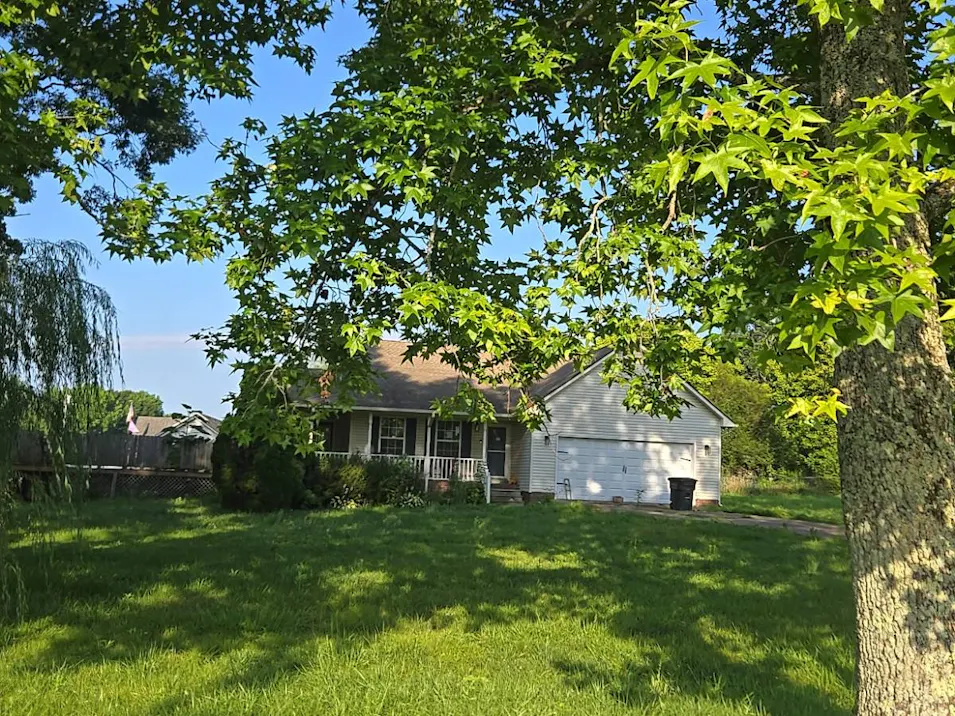 853 Prosser Road Leoma, TN 38468, Lawrence County