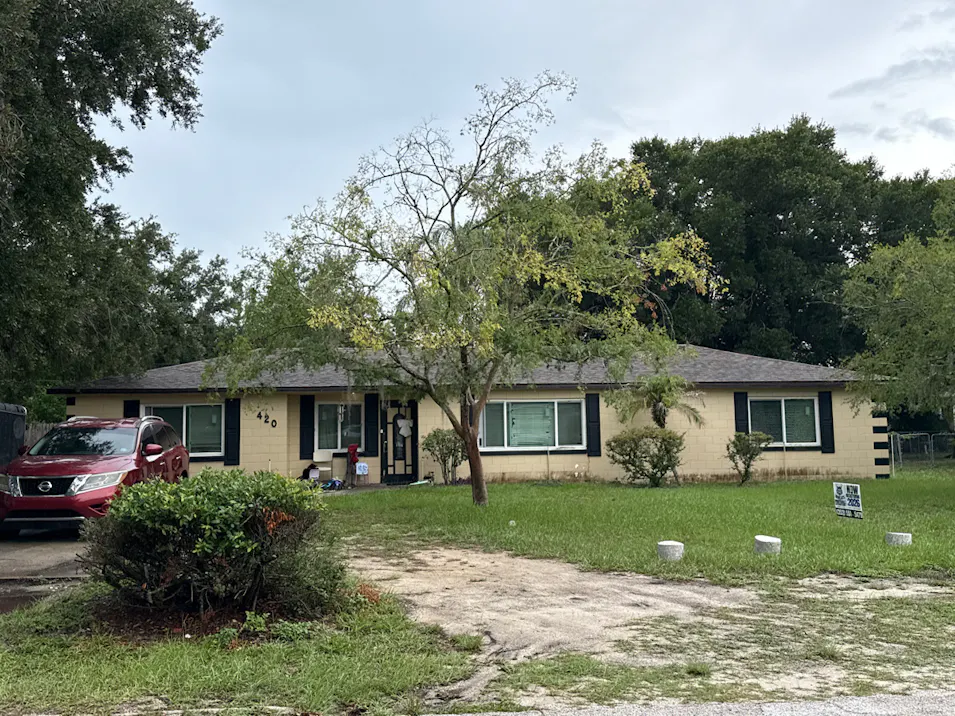 420 W. Seminole Avenue Eustis, FL 32726, Lake County