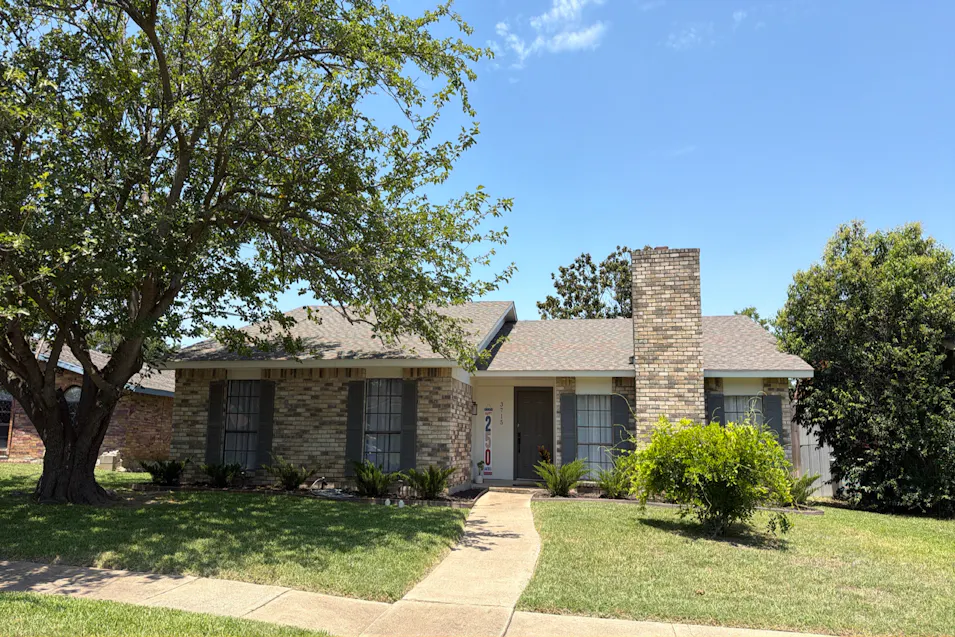 3715 Puerto Rico Dr Dallas, TX 75228, Dallas County