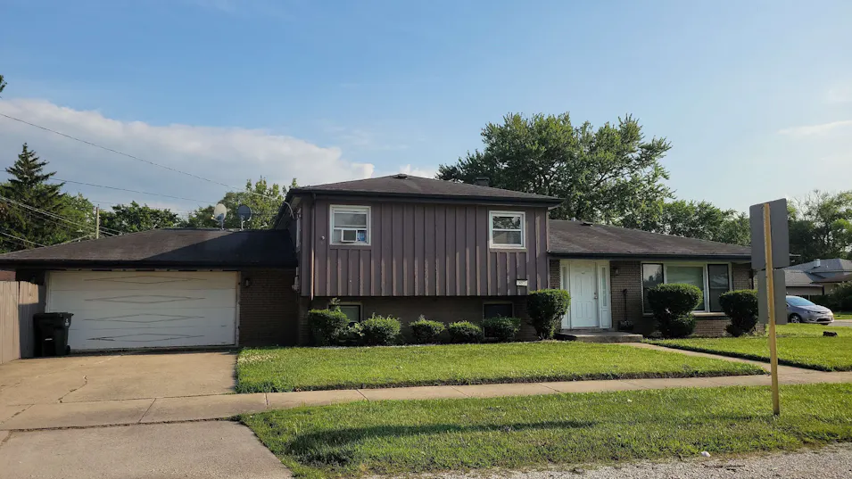 14501 Blackstone Ave Dolton, IL 60419, Cook County