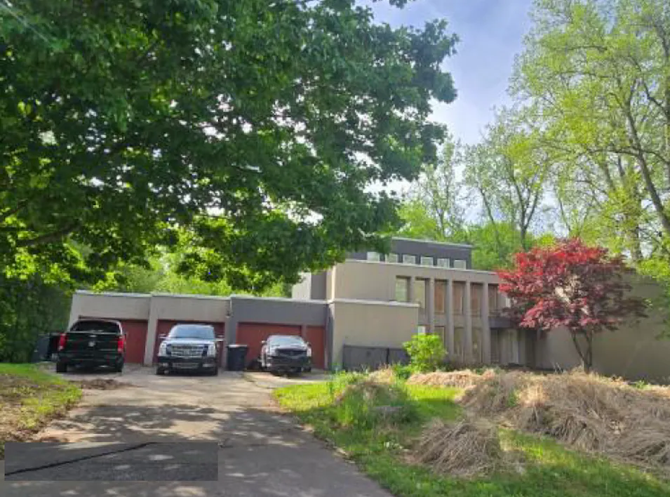 6494 West Cimarron Trail Flint, MI 48532, Genesee County