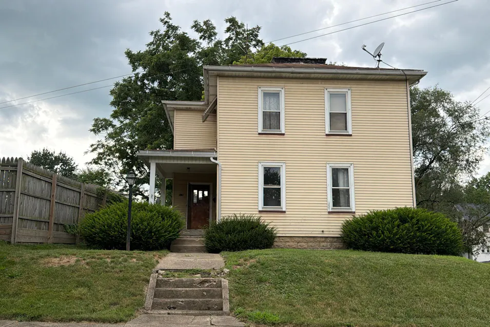 13 12th Street Northwest Massillon, OH 44647, Stark County