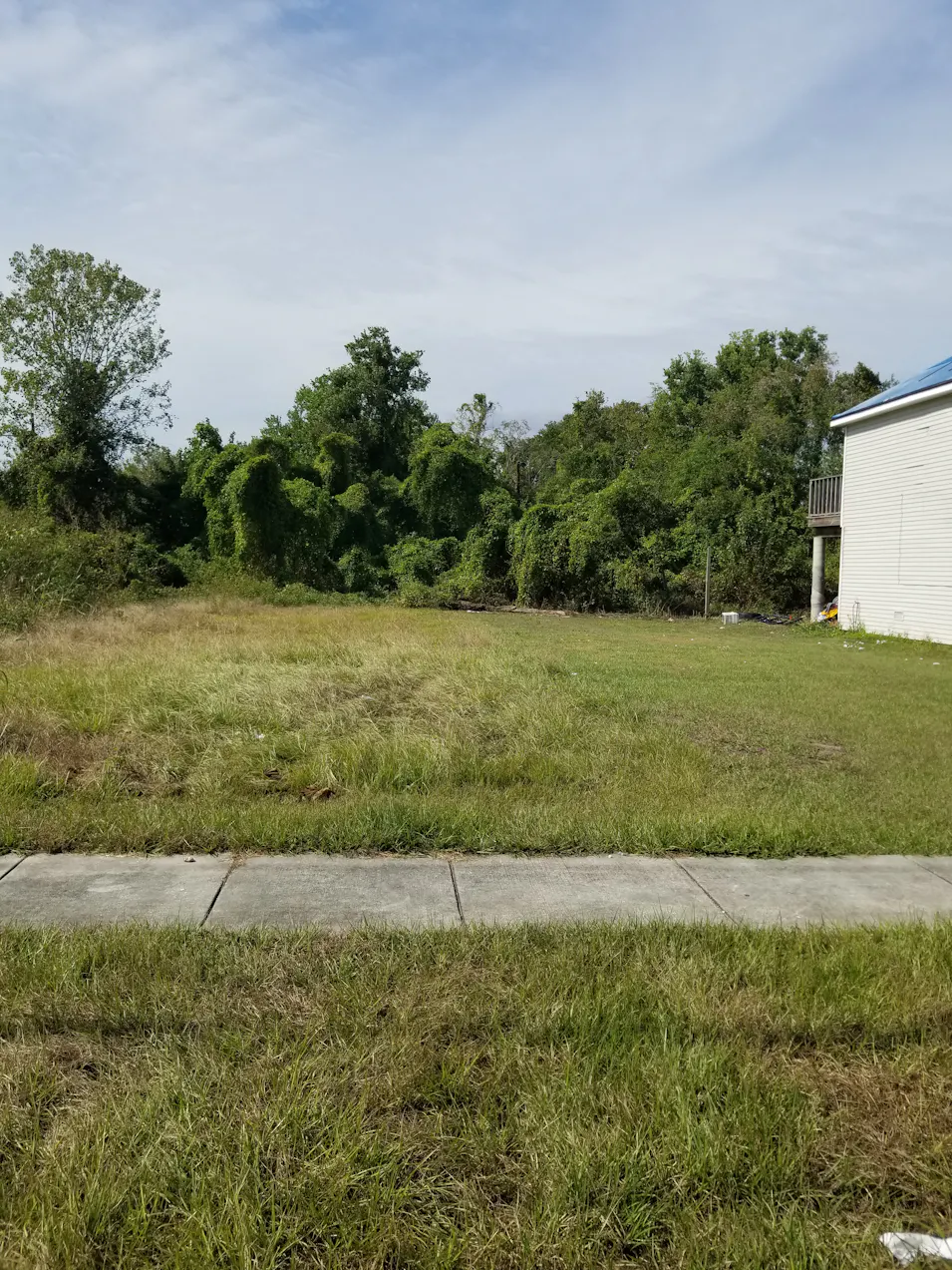 2512 Charbonnet Street New Orleans, LA 70117, Orleans Parish County