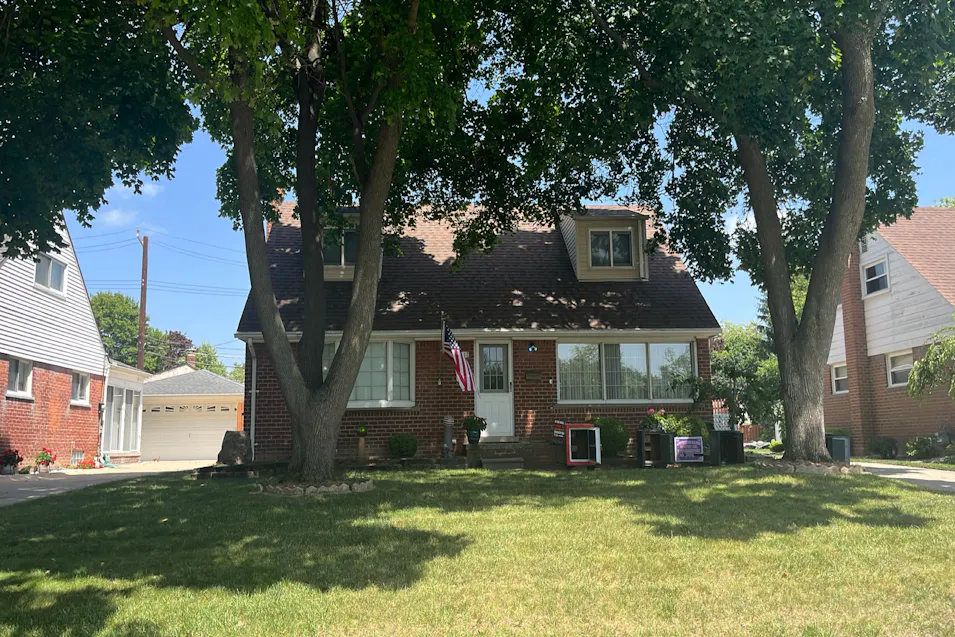 2311 Westfield Rd Trenton, MI 48183, Wayne County