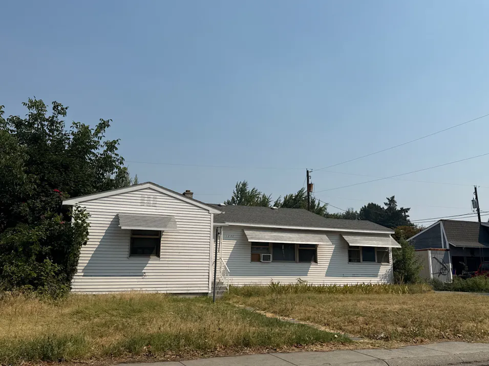 1232 Gowen Ave Richland, WA 99352, Benton County
