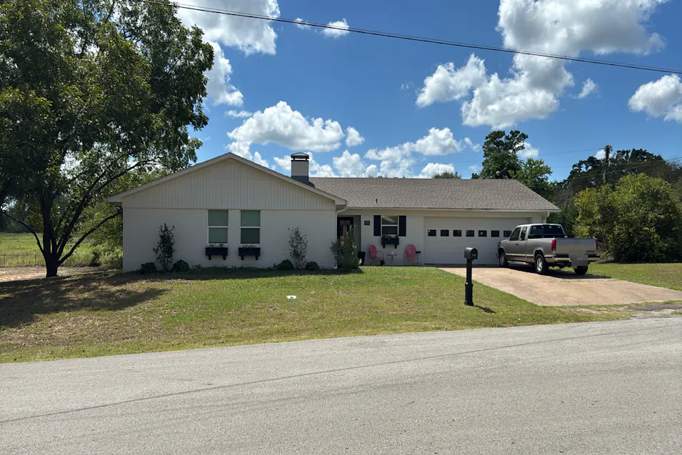 13719 Maple Dr Tyler, TX 75709, Smith County