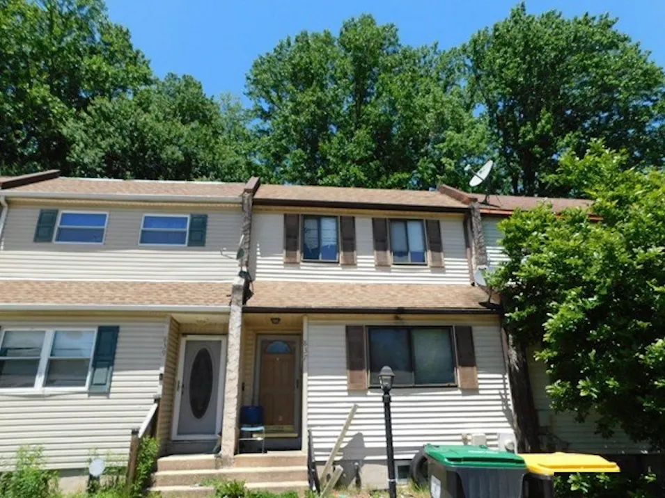 837 Hasting Court Newark, DE 19702, New Castle County