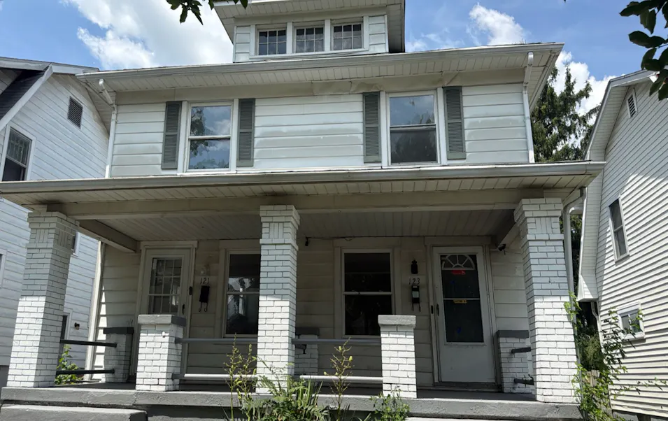 121-123 Knecht Drive Dayton, OH 45405, Montgomery County