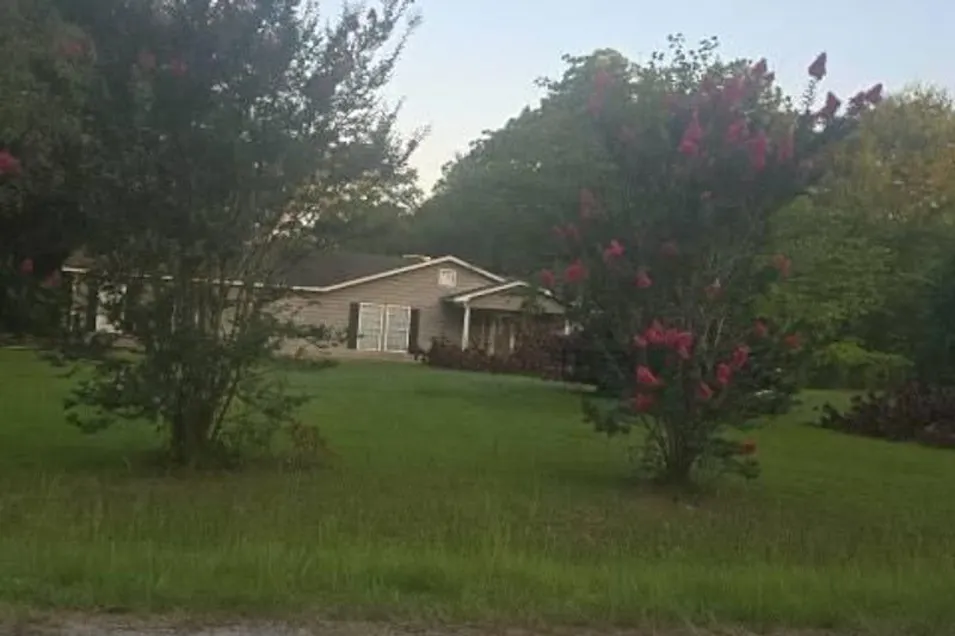 146 Wynn Drive Albany, GA 31705, Worth County