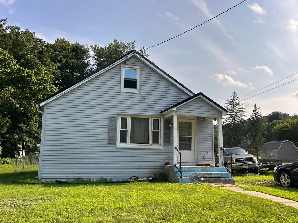 25 Tuxill Ave Corning, NY 14830, Steuben County