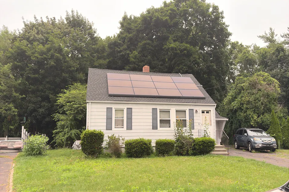 52plains Rd Hamden, CT 06514, New Haven County
