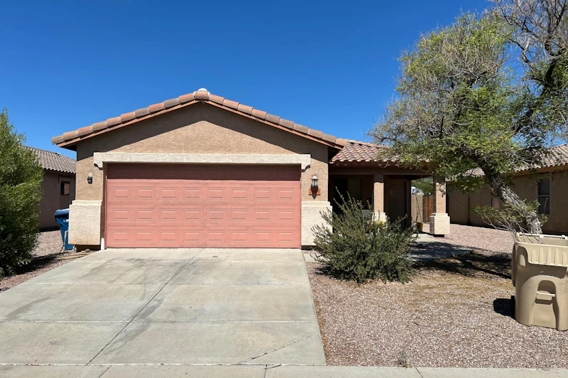 25008 W Dove Trl