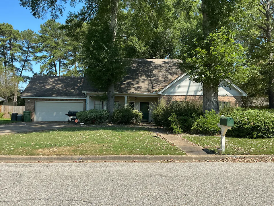 4013 Ray Dr Montgomery, AL 36109, Montgomery County
