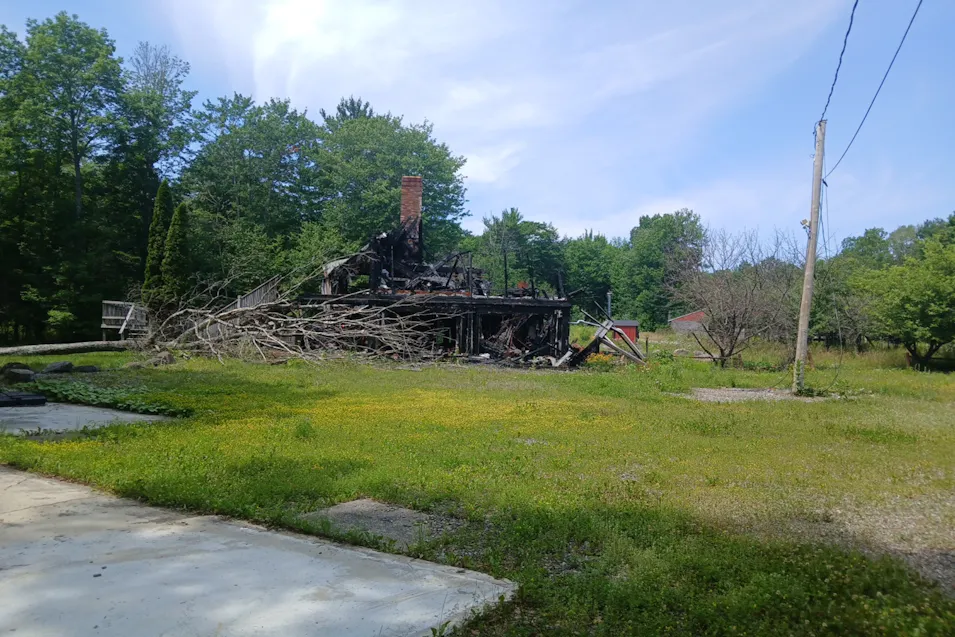 6 Woodland Drive Carmel, ME 04419, Penobscot County