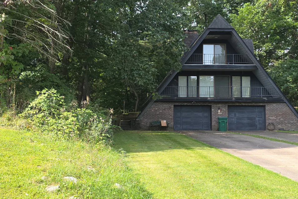 145 Highfield Road Battle Creek, MI 49017, Calhoun County
