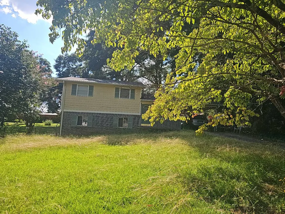 6263 Castlewood Dr Morrow, GA 30260, Clayton County