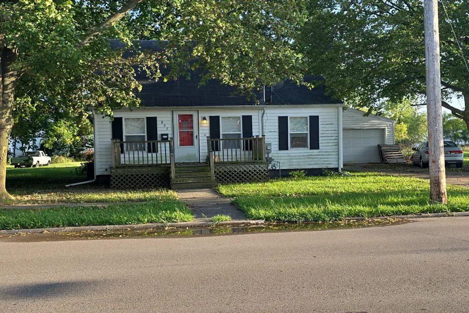 837 W Hanover St Marshall, MI 49068, Calhoun County